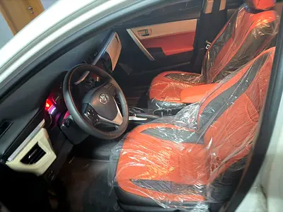 2015 Toyota COROLLA 缩略图 2