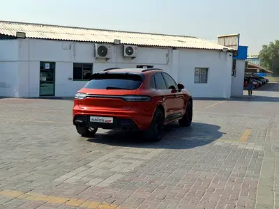 2023 Porsche MACAN photo 6