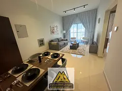 First-time occupancy master room with 2 bathrooms, balcony, central A/C, and built-in wardrobes; loc