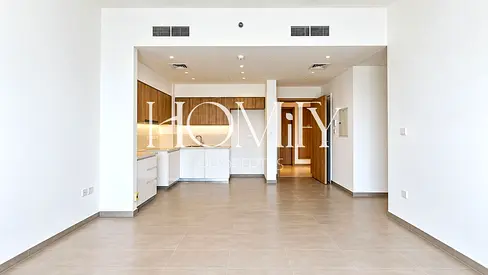 POOL & PARK VIEW | VACANT | GREAT LOCATION