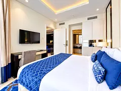 Hotel Lifestyle | 4 Cheques | Premium Amenities