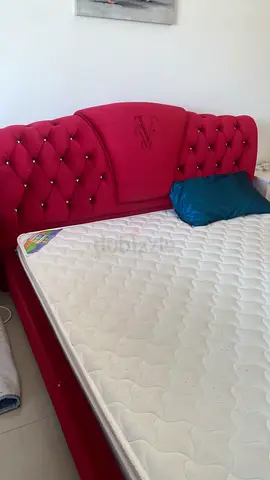 King size bed with mattress+night stands and dresser