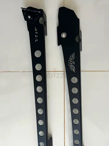 Roof Rail kit for Toyota FJ Cruiser - Excellent condition