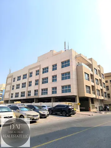 1 BHK BEHIND MADINA MALL IN MUHAISNAH 4 TOWARDS GULF MODEL SCHOOL AND NEW DAWN PRIVATE SCHOOL