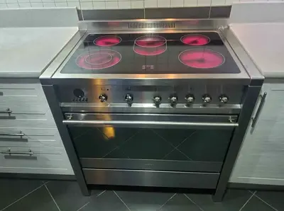 Smeg electric ceramic cooker 90x60cm