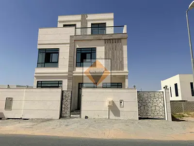 فيلا فاخرة مصممة بالكامل 5 غرف ماستر | تشطيبات سوبر ديلوكس | موقع مميز في الحوشي
