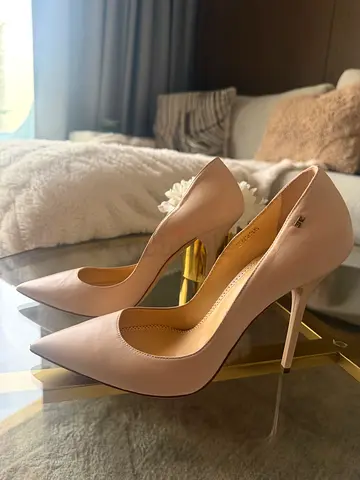 Elisabeths Franchi, size 37