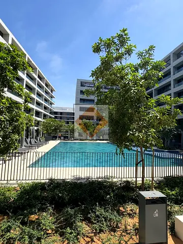 شقة فاخرة جديدة بالكامل للإيجار | غرفة وصالة | أول ساكن | مساحة 675 قدم مربع | إطلالة مفتوحة | سكون 3 – الجادة