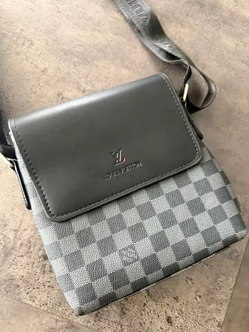 Louis Vuitton Damier Graphite Messenger Bag - District PM