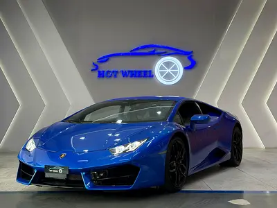 2019 - Lamborghini Huracan Evo - V10 Low Mileage Very Good Condition for 666,000.00 AED