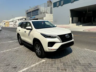 2021 Toyota FORTUNER — фото 5