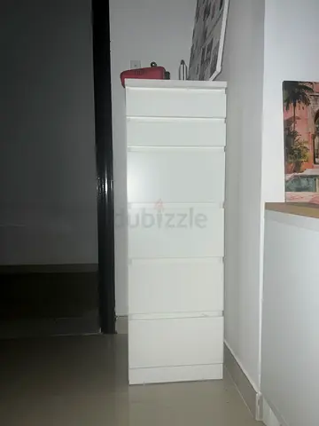 IKEA MALM 6-Drawer Chest with Mirror – White