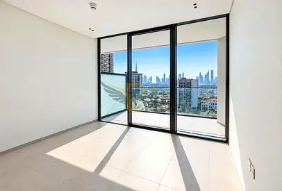 Brand New | Smart Home | Multiple Cheques