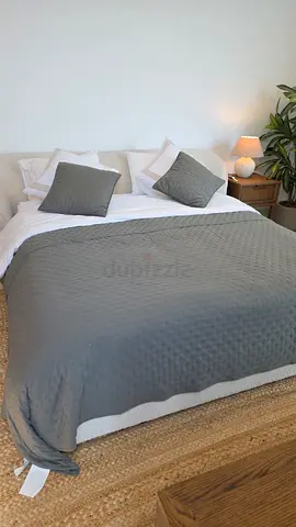 King size bed with mattress and bedding set - great condition