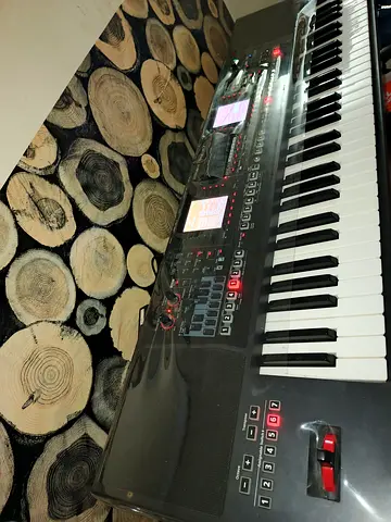 Roland E-A7