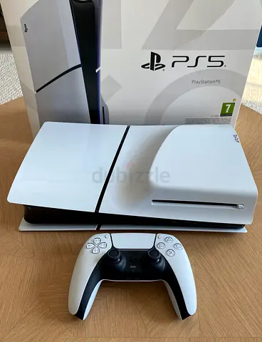 Sony PS5 Slim 1Tb Disc Edition With 1 Controller and Box