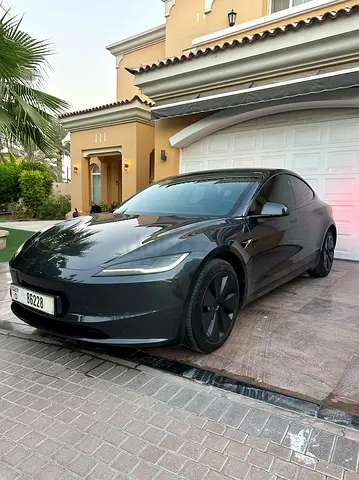 GCC - Full Tesla Warranty - No Accidents or Repaint