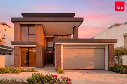 Spacious |Bright| Brand New |Ready to Move