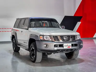 AED 2371/month | 2022 Nissan Patrol Safari Super Safari | GCC Specs | Ref#531210