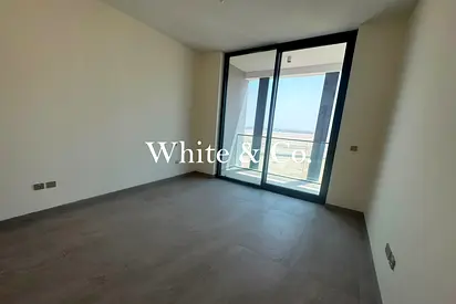 Corner Unit | High Floor | 2br + Maids