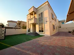 Convenient location easy eccess to park and other amenities