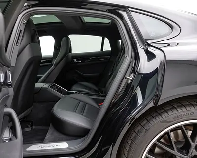 صورة مصغرة 11 لـ 2019 Porsche PANAMERA