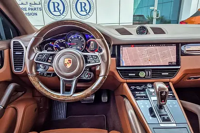 صورة 10 لـ 2020 Porsche CAYENNE
