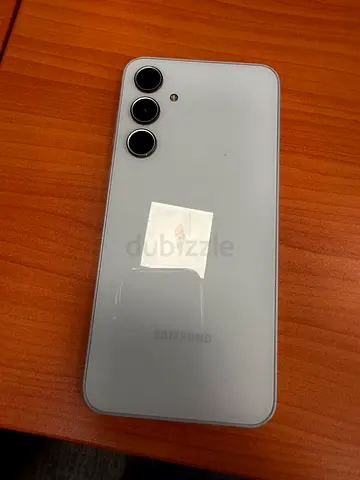 Samsung Galaxy (blue) - good condition, 3 rear cameras