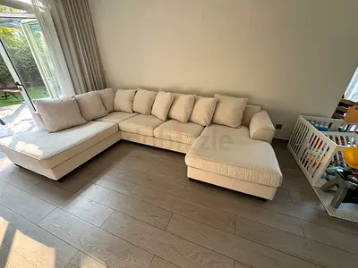 The one Kingston U shape Sofa Beige Excellent condition