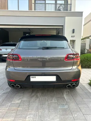 2016 Porsche MACAN photo 7
