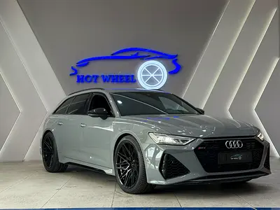 2025 AUDI RS6 照片 2