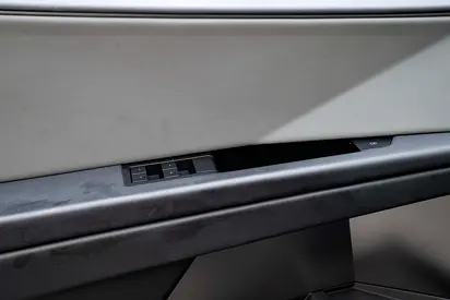 2026 Tesla CYBERTRUCK — миниатюра 13