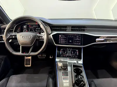 2025 AUDI RS6 照片 9
