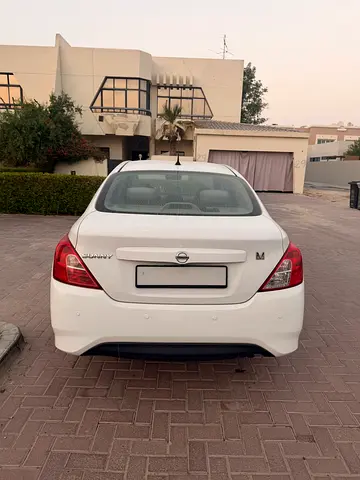 2022 Nissan SUNNY photo 5