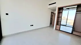 Unfurnished I Kitchen Appliances I Ready to Move