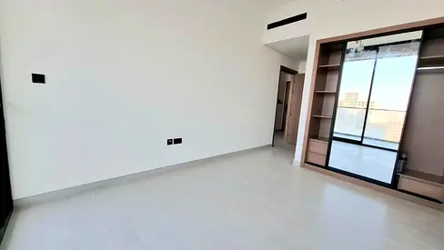 Unfurnished I Kitchen Appliances I Ready to Move