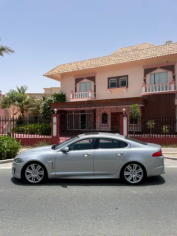 صورة 2 لـ 2012 Jaguar XF
