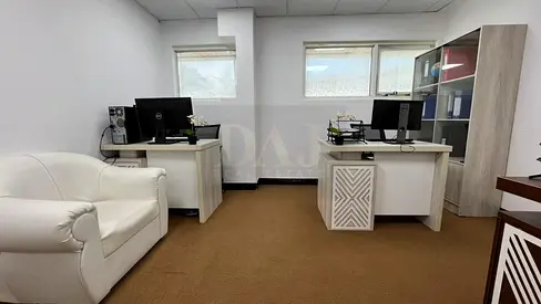 Unlock Your Business Potential with Our Flexible Office Spaces.