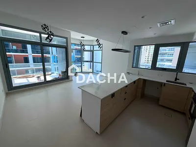 Metro Link | Fully Upgraded | Pool View