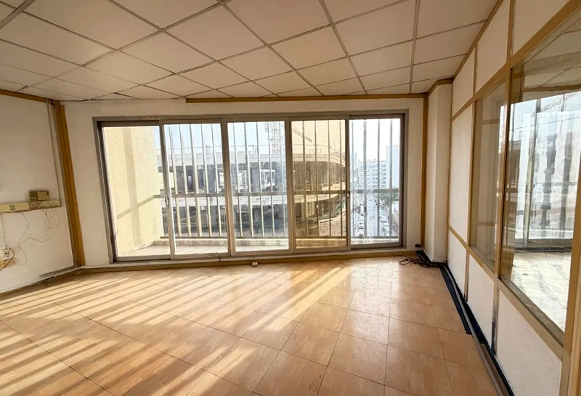 gallery-image