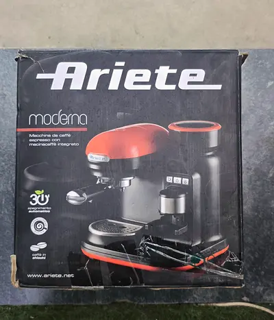 Ariete Moderna Espresso Machine with Built-in Coffee Grinder and Milk Frother, Professional Coffee M