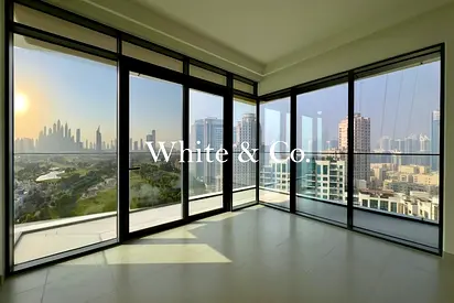 MID FLOOR | CORNER UNIT | FULL GOLF VIEW