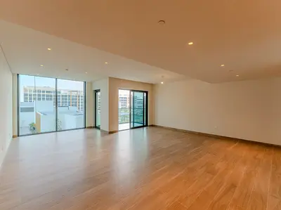 Luxury 3BR Apartment | Park & City Views | Vacant