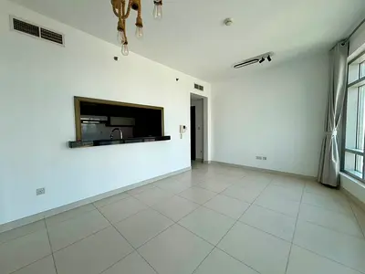 Burj Khalifa View | Spacious | Bright | Vacant