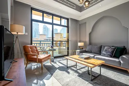 Upgraded Apt | Fully Furnished | Vacant
