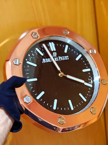 Wall clock Ap