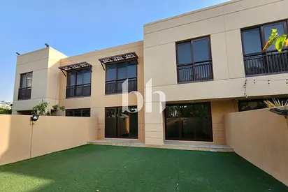 4BR Mid Townhouse | Single Row | Next to Mosque
