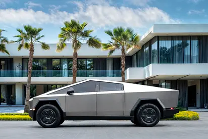 2026 Tesla CYBERTRUCK 照片 2
