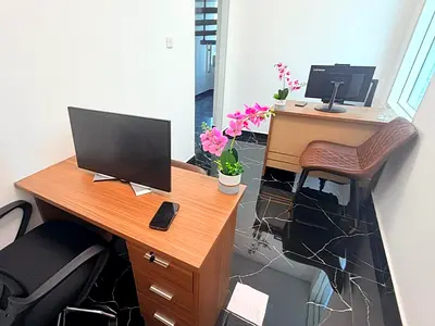 Premium Office for rent | Free All Utilities | Direct from Owner