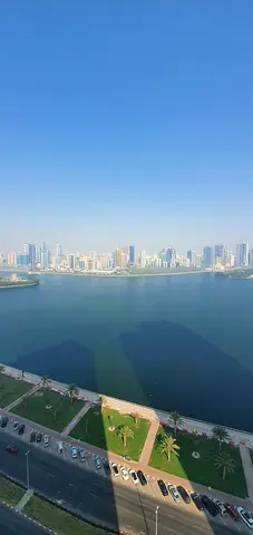 🏡 للإيجار | شقة 3 غرف نوم ماستر وصالة في المجاز 3 – الشارقة